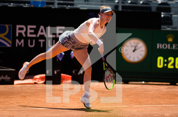 2021-05-10 - Alison Riske of the United States in action during the first round of the 2021 Internazionali BNL d'Italia, WTA 1000 tennis tournament on May 10, 2021 at Foro Italico in Rome, Italy - Photo Rob Prange / Spain DPPI / DPPI - 2021 INTERNAZIONALI BNL D'ITALIA, WTA 1000 TENNIS TOURNAMENT - INTERNATIONALS - TENNIS