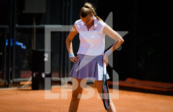 2021-05-12 - Petra Kvitova of the Czech Republic in action during the second round of the 2021 Internazionali BNL d'Italia, WTA 1000 tennis tournament on May 12, 2021 at Foro Italico in Rome, Italy - Photo Rob Prange / Spain DPPI / DPPI - 2021 INTERNAZIONALI BNL D'ITALIA, WTA 1000 TENNIS TOURNAMENT - INTERNATIONALS - TENNIS