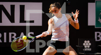2021-05-14 - Petra Martic of Croatia against Jessica Pegula of the United States during her quarter-final match at the 2021 Internazionali BNL d'Italia, WTA 1000 tennis tournament on May 14, 2021 at Foro Italico in Rome, Italy - Photo Rob Prange / Spain DPPI / DPPI - 2021 INTERNAZIONALI BNL D'ITALIA, WTA 1000 TENNIS TOURNAMENT - INTERNATIONALS - TENNIS