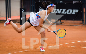 2021-05-14 - Ena Shibahara of Japan in action during the doubles quarter-final at the 2021 Internazionali BNL d'Italia, WTA 1000 tennis tournament on May 14, 2021 at Foro Italico in Rome, Italy - Photo Rob Prange / Spain DPPI / DPPI - 2021 INTERNAZIONALI BNL D'ITALIA, WTA 1000 TENNIS TOURNAMENT - INTERNATIONALS - TENNIS