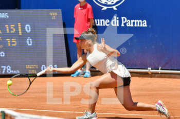 2021-05-17 - Lisa Pigato of Italy during the match against Serena Williams - WTA 250 EMILIA-ROMAGNA OPEN 2021 - INTERNATIONALS - TENNIS