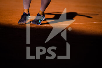 2021-05-28 - Bianca Andreescu of Canada during practice ahead of the Roland-Garros 2021, Grand Slam tennis tournament, Qualifying, on May 28, 2021 at Roland-Garros stadium in Paris, France - Photo Rob Prange / Spain DPPI / DPPI - ROLAND-GARROS 2021, GRAND SLAM TENNIS TOURNAMENT - INTERNATIONALS - TENNIS