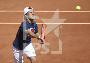 2021-05-29 - Diego Schwartzman of Argentina during practice ahead of the French Open 2021, a Grand Slam tennis tournament at Roland-Garros stadium on May 29, 2021 in Paris, France - Photo Jean Catuffe / DPPI - ROLAND-GARROS 2021, GRAND SLAM TENNIS TOURNAMENT - INTERNATIONALS - TENNIS