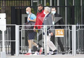 2021-05-29 - Benoit Paire of France with Nelson Montfort ahead of the French Open 2021, a Grand Slam tennis tournament at Roland-Garros stadium on May 29, 2021 in Paris, France - Photo Jean Catuffe / DPPI - ROLAND-GARROS 2021, GRAND SLAM TENNIS TOURNAMENT - INTERNATIONALS - TENNIS