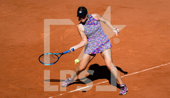 2021-05-31 - Sofia Kenin of the United States during the first round of the Roland-Garros 2021, Grand Slam tennis tournament on May 31, 2021 at Roland-Garros stadium in Paris, France - Photo Rob Prange / Spain DPPI / DPPI - ROLAND-GARROS 2021, GRAND SLAM TENNIS TOURNAMENT - INTERNATIONALS - TENNIS