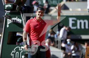 2021-05-31 - Roger Federer of Switzerland celebrates his first round victory during day 2 of the French Open 2021, a Grand Slam tennis tournament on May 31, 2021 at Roland-Garros stadium in Paris, France - Photo Jean Catuffe / DPPI - ROLAND-GARROS 2021, GRAND SLAM TENNIS TOURNAMENT - INTERNATIONALS - TENNIS