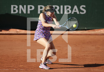 2021-05-31 - Sofia Kenin of USA during day 2 of the French Open 2021, a Grand Slam tennis tournament on May 31, 2021 at Roland-Garros stadium in Paris, France - Photo Jean Catuffe / DPPI - ROLAND-GARROS 2021, GRAND SLAM TENNIS TOURNAMENT - INTERNATIONALS - TENNIS