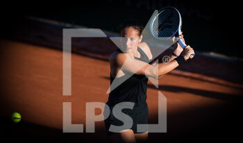 2021-05-31 - Daria Kasatkina of Russia during the first round of the Roland-Garros 2021, Grand Slam tennis tournament on May 31, 2021 at Roland-Garros stadium in Paris, France - Photo Rob Prange / Spain DPPI / DPPI - ROLAND-GARROS 2021, GRAND SLAM TENNIS TOURNAMENT - INTERNATIONALS - TENNIS
