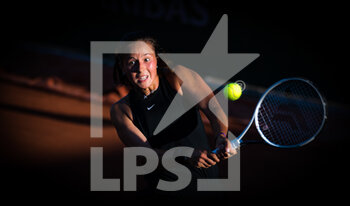 2021-05-31 - Daria Kasatkina of Russia during the first round of the Roland-Garros 2021, Grand Slam tennis tournament on May 31, 2021 at Roland-Garros stadium in Paris, France - Photo Rob Prange / Spain DPPI / DPPI - ROLAND-GARROS 2021, GRAND SLAM TENNIS TOURNAMENT - INTERNATIONALS - TENNIS
