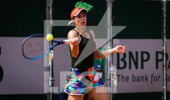 2021-06-02 - Sorana Cirstea of Romania during the second round at the Roland-Garros 2021, Grand Slam tennis tournament on June 2, 2021 at Roland-Garros stadium in Paris, France - Photo Rob Prange / Spain DPPI / DPPI - ROLAND-GARROS 2021, GRAND SLAM TENNIS TOURNAMENT - INTERNATIONALS - TENNIS
