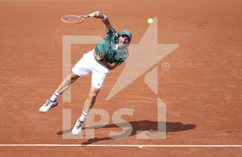 2021-06-03 - Pablo Cuevas of Uruguay during day 5 of the French Open 2021, Grand Slam tennis tournament on June 3, 2021 at Roland-Garros stadium in Paris, France - Photo Jean Catuffe / DPPI - ROLAND-GARROS 2021, GRAND SLAM TENNIS TOURNAMENT - INTERNATIONALS - TENNIS