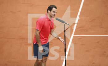 2021-06-03 - Roger Federer of Switzerland celebrates his second round victory during day 5 of the French Open 2021, Grand Slam tennis tournament on June 3, 2021 at Roland-Garros stadium in Paris, France - Photo Jean Catuffe / DPPI - ROLAND-GARROS 2021, GRAND SLAM TENNIS TOURNAMENT - INTERNATIONALS - TENNIS