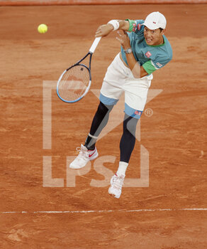 2021-06-06 - Kei Nishikori of Japan during the Roland-Garros 2021, Grand Slam tennis tournament on June 6, 2021 at Roland-Garros stadium in Paris, France - Photo Nicol Knightman / DPPI - ROLAND-GARROS 2021, GRAND SLAM TENNIS TOURNAMENT - INTERNATIONALS - TENNIS