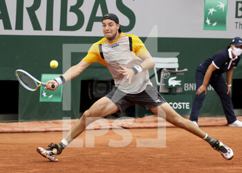 2021-06-07 - Jan-Lennard Struff of Germany during day 9 of the French Open 2021, Grand Slam tennis tournament on June 7, 2021 at Roland-Garros stadium in Paris, France - Photo Jean Catuffe / DPPI - ROLAND-GARROS 2021, GRAND SLAM TENNIS TOURNAMENT - INTERNATIONALS - TENNIS