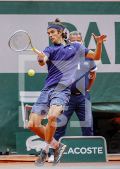 2021-06-07 - Lorenzo Musetti of Italy during the Roland-Garros 2021, Grand Slam tennis tournament on June 7, 2021 at Roland-Garros stadium in Paris, France - Photo Nicol Knightman / DPPI - ROLAND-GARROS 2021, GRAND SLAM TENNIS TOURNAMENT - INTERNATIONALS - TENNIS