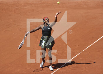 2021-06-09 - Cori Coco Gauff of USA during day 11 of the French Open 2021, Grand Slam tennis tournament on June 9, 2021 at Roland-Garros stadium in Paris, France - Photo Jean Catuffe / DPPI - ROLAND-GARROS 2021, GRAND SLAM TENNIS TOURNAMENT - INTERNATIONALS - TENNIS