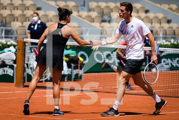 2021-06-10 - Desirae Krawczyk of the United States in action during the Mixed Doubles final with partner Joe Salisbury at the Roland-Garros 2021, Grand Slam tennis tournament on June 10, 2021 at Roland-Garros stadium in Paris, France - Photo Rob Prange / Spain DPPI / DPPI - ROLAND-GARROS 2021, GRAND SLAM TENNIS TOURNAMENT - INTERNATIONALS - TENNIS
