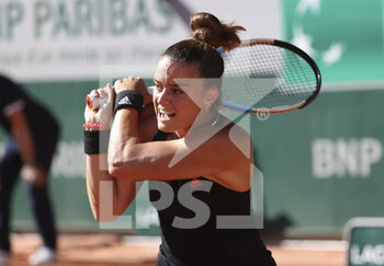 2021-06-10 - Maria Sakkari of Greece during day 12 of the French Open 2021, Grand Slam tennis tournament on June 10, 2021 at Roland-Garros stadium in Paris, France - Photo Jean Catuffe / DPPI - ROLAND-GARROS 2021, GRAND SLAM TENNIS TOURNAMENT - INTERNATIONALS - TENNIS