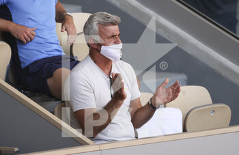 2021-06-11 - Apostolos Tsitsipas, father and coach of Stefanos Tsitsipas of Greece during day 13 of Roland-Garros 2021, French Open 2021, a Grand Slam tennis tournament on June 11, 2021 at Roland-Garros stadium in Paris, France - Photo Jean Catuffe / DPPI - ROLAND-GARROS 2021, FRENCH OPEN 2021, A GRAND SLAM TENNIS TOURNAMENT - INTERNATIONALS - TENNIS