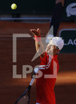 2021-06-13 - Novak Djokovic of Serbia during the men's final at Roland-Garros 2021, Grand Slam tennis tournament on June 13, 2021 at Roland-Garros stadium in Paris, France - Photo Nicol Knightman / DPPI - ROLAND-GARROS 2021, FRENCH OPEN 2021, A GRAND SLAM TENNIS TOURNAMENT - INTERNATIONALS - TENNIS