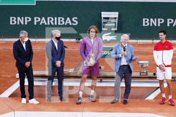2021-06-13 - President of French Tennis Federation FFT Gilles Moretton, Jim Courier, Stefanos Tsitsipas of Greece, Bjorn Borg, Novak Djokovic of Serbia during the trophy ceremony of the men's final at Roland-Garros 2021, Grand Slam tennis tournament on June 13, 2021 at Roland-Garros stadium in Paris, France - Photo Nicol Knightman / DPPI - ROLAND-GARROS 2021, FRENCH OPEN 2021, A GRAND SLAM TENNIS TOURNAMENT - INTERNATIONALS - TENNIS