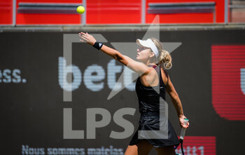 2021-06-14 - Anna Kalinskaya of Russia in action against Ekaterina Alexandrova of Russia during the first round of the 2021 bett1open WTA 500 tennis tournament on June 14, 2021 at Rot-Weiss Tennis Club in Berlin, Germany - Photo Rob Prange / Spain DPPI / DPPI - 2021 BETT1OPEN WTA 500 TENNIS TOURNAMENT - INTERNATIONALS - TENNIS