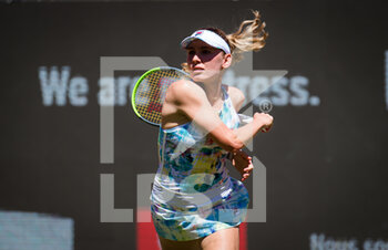 2021-06-14 - Ekaterina Alexandrova of Russia in action against Anna Kalinskaya of Russia during the first round of the 2021 bett1open WTA 500 tennis tournament on June 14, 2021 at Rot-Weiss Tennis Club in Berlin, Germany - Photo Rob Prange / Spain DPPI / DPPI - 2021 BETT1OPEN WTA 500 TENNIS TOURNAMENT - INTERNATIONALS - TENNIS