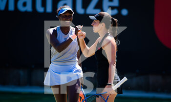 2021-06-14 - Jessica Pegula and Asia Muhammad of the United States playing doubles at the 2021 bett1open WTA 500 tennis tournament on June 14, 2021 at Rot-Weiss Tennis Club in Berlin, Germany - Photo Rob Prange / Spain DPPI / DPPI - 2021 BETT1OPEN WTA 500 TENNIS TOURNAMENT - INTERNATIONALS - TENNIS