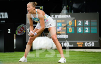2021-06-15 - Shelby Rogers of the United States in action against Elena Rybakina of Kazakhstan during the first round of the 2021 bett1open WTA 500 tennis tournament on June 15, 2021 at Rot-Weiss Tennis Club in Berlin, Germany - Photo Rob Prange / Spain DPPI / DPPI - 2021 BETT1OPEN WTA 500 TENNIS TOURNAMENT - INTERNATIONALS - TENNIS