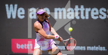 2021-06-16 - Alize Cornet of France in action against Bianca Andreescu of Canada during her second round at the 2021 bett1open WTA 500 tennis tournament on June 16, 2021 at Rot-Weiss Tennis Club in Berlin, Germany - Photo Rob Prange / Spain DPPI / DPPI - 2021 BETT1OPEN WTA 500 TENNIS TOURNAMENT - INTERNATIONALS - TENNIS