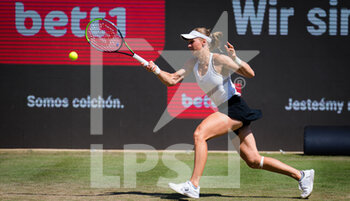2021-06-17 - Liudmilla Samsonova of Russia in action against Veronika Kudermetova of Russia during her second round match at the 2021 bett1open WTA 500 tennis tournament on June 17, 2021 at Rot-Weiss Tennis Club in Berlin, Germany - Photo Rob Prange / Spain DPPI / DPPI - 2021 BETT1OPEN WTA 500 TENNIS TOURNAMENT - INTERNATIONALS - TENNIS