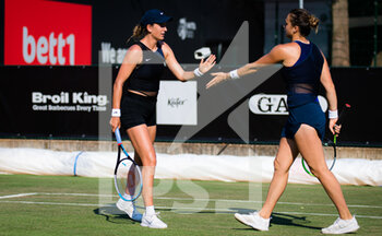 2021-06-17 - Victoria Azarenka and Aryna Sabalenka of Belarus playing doubles at the 2021 bett1open WTA 500 tennis tournament on June 17, 2021 at Rot-Weiss Tennis Club in Berlin, Germany - Photo Rob Prange / Spain DPPI / DPPI - 2021 BETT1OPEN WTA 500 TENNIS TOURNAMENT - INTERNATIONALS - TENNIS