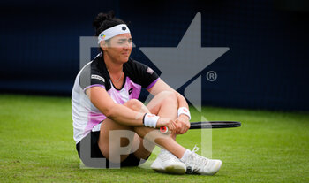 2021-06-22 - Ons Jabeur of Tunisia in action against Marketa Vondrousova of the Czech Republic during the first round at the 2021 Viking International WTA 500 tennis tournament on June 22, 2021 at Devonshire Park Tennis in Eastbourne, England - Photo Rob Prange / Spain DPPI / DPPI - 2021 VIKING INTERNATIONAL WTA 500 TENNIS TOURNAMENT - INTERNATIONALS - TENNIS
