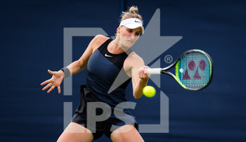 2021-06-22 - Marketa Vondrousova of the Czech Republic in action against Ons Jabeur of Tunisia during the first round at the 2021 Viking International WTA 500 tennis tournament on June 22, 2021 at Devonshire Park Tennis in Eastbourne, England - Photo Rob Prange / Spain DPPI / DPPI - 2021 VIKING INTERNATIONAL WTA 500 TENNIS TOURNAMENT - INTERNATIONALS - TENNIS