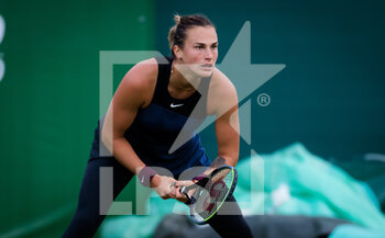 2021-06-22 - Aryna Sabalenka of Belarus in action against Bernarda Pera of United States during the first round at the 2021 Viking International WTA 500 tennis tournament on June 22, 2021 at Devonshire Park Tennis in Eastbourne, England - Photo Rob Prange / Spain DPPI / DPPI - 2021 VIKING INTERNATIONAL WTA 500 TENNIS TOURNAMENT - INTERNATIONALS - TENNIS