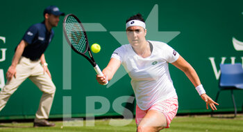 2021-06-23 - Ons Jabeur of Tunisia in action against Jelena Ostapenko of Latvia during the second round at the 2021 Viking International WTA 500 tennis tournament on June 23, 2021 at Devonshire Park Tennis in Eastbourne, England - Photo Rob Prange / Spain DPPI / DPPI - 2021 VIKING INTERNATIONAL WTA 500 TENNIS TOURNAMENT - INTERNATIONALS - TENNIS