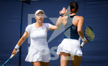2021-06-23 - Giuliana Olmos of Mexico and Sharon Fichman of Canada playing doubles at the 2021 Viking International WTA 500 tennis tournament on June 23, 2021 at Devonshire Park Tennis in Eastbourne, England - Photo Rob Prange / Spain DPPI / DPPI - 2021 VIKING INTERNATIONAL WTA 500 TENNIS TOURNAMENT - INTERNATIONALS - TENNIS