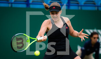 2021-06-23 - Jelena Ostapenko of Latvia in action against Daria Kasatkina of Russia during her quarter-final match at the 2021 Viking International WTA 500 tennis tournament on June 24, 2021 at Devonshire Park Tennis in Eastbourne, England - Photo Rob Prange / Spain DPPI / DPPI - 2021 VIKING INTERNATIONAL WTA 500 TENNIS TOURNAMENT - INTERNATIONALS - TENNIS