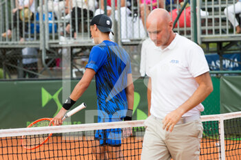 2021-06-27 - Federico Coria disagrees with the referee's call - ATP CHALLENGER MILANO 2021 - INTERNATIONALS - TENNIS
