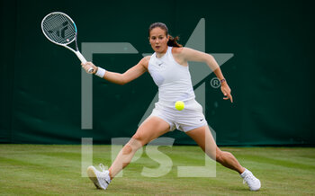 2021-06-30 - Daria Kasatkina of Russia in action against Patricia Maria Tig of Romania during the first round of The Championships Wimbledon 2021, Grand Slam tennis tournament on June 30, 2021 at All England Lawn Tennis and Croquet Club in London, England - Photo Rob Prange / Spain DPPI / DPPI - WIMBLEDON 2021, GRAND SLAM TENNIS TOURNAMENT - INTERNATIONALS - TENNIS