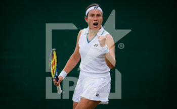 2021-07-01 - Anastasija Sevastova of Latvia in action against Marta Kostyuk of Ukraine during the second round of The Championships Wimbledon 2021, Grand Slam tennis tournament on July 1, 2021 at All England Lawn Tennis and Croquet Club in London, England - Photo Rob Prange / Spain DPPI / DPPI - WIMBLEDON 2021, GRAND SLAM TENNIS TOURNAMENT - INTERNATIONALS - TENNIS