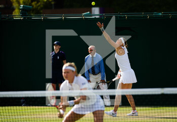 2021-07-02 - Marie Bouzkova of the Czech Republic playing doubles with Lucie Hradecka at The Championships Wimbledon 2021, Grand Slam tennis tournament on July 3, 2021 at All England Lawn Tennis and Croquet Club in London, England - Photo Rob Prange / Spain DPPI / DPPI - WIMBLEDON 2021, GRAND SLAM TENNIS TOURNAMENT - INTERNATIONALS - TENNIS