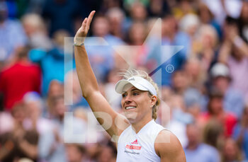 2021-07-05 - Angelique Kerber of Germany celebrates her win against Cori Gauff of the United States during the fourth round at The Championships Wimbledon 2021, Grand Slam tennis tournament on July 5, 2021 at All England Lawn Tennis and Croquet Club in London, England - Photo Rob Prange / Spain DPPI / DPPI - WIMBLEDON 2021, GRAND SLAM TENNIS TOURNAMENT - INTERNATIONALS - TENNIS