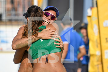 2019-08-25 - esultanza di Jessica Allegretti / Giulia Toti per la vittoria scudetto - FINALE SCUDETTO CAMPIONATO ITALIANO ASSOLUTO 2019 - FEMMINILE - BEACH VOLLEY - VOLLEYBALL
