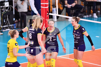 2020-12-01 - Happiness of Developres SkyRes Rzeszow players - SSC PALMBERG SCHWERIN VS DEVELOPRES SKYRES RZESZOW - CHAMPIONS LEAGUE WOMEN - VOLLEYBALL