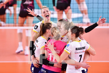 2020-12-02 - Happiness of Developres SkyRes Rzeszow players - DEVELOPRES SKYRES RZESZOW VS UNET E-WORK BUSTO ARSIZIO - CHAMPIONS LEAGUE WOMEN - VOLLEYBALL