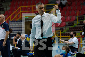 2020-09-20 - Radostin Stojcev - Head Coach - NBV Verona - OTTAVI DI FINALE - GIRONE A - NBV VERONA VS VERO VOLLEY MONZA - ITALIAN CUP - VOLLEYBALL