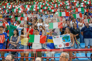 2019-08-11 - Tifosi Italia - TORNEO MASCHILE DI QUALIFICAZIONE A TOKYO 2020 - DAY 3 - ITALIA VS SERBIA - ITALY NATIONAL TEAM - VOLLEYBALL
