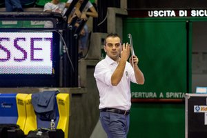 2018-10-27 - Coach del Casalmaggiore Marco Gaspari - IMOCO CONEGLIANO VS POMì CASALMAGGIORE - SERIE A1 WOMEN - VOLLEYBALL