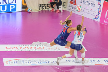 2019-01-05 - Elitsa Vasileva e Enrica Merlo - SAVINO DEL BENE SCANDICCI VS LARDINI FILOTTRANO - SERIE A1 WOMEN - VOLLEYBALL